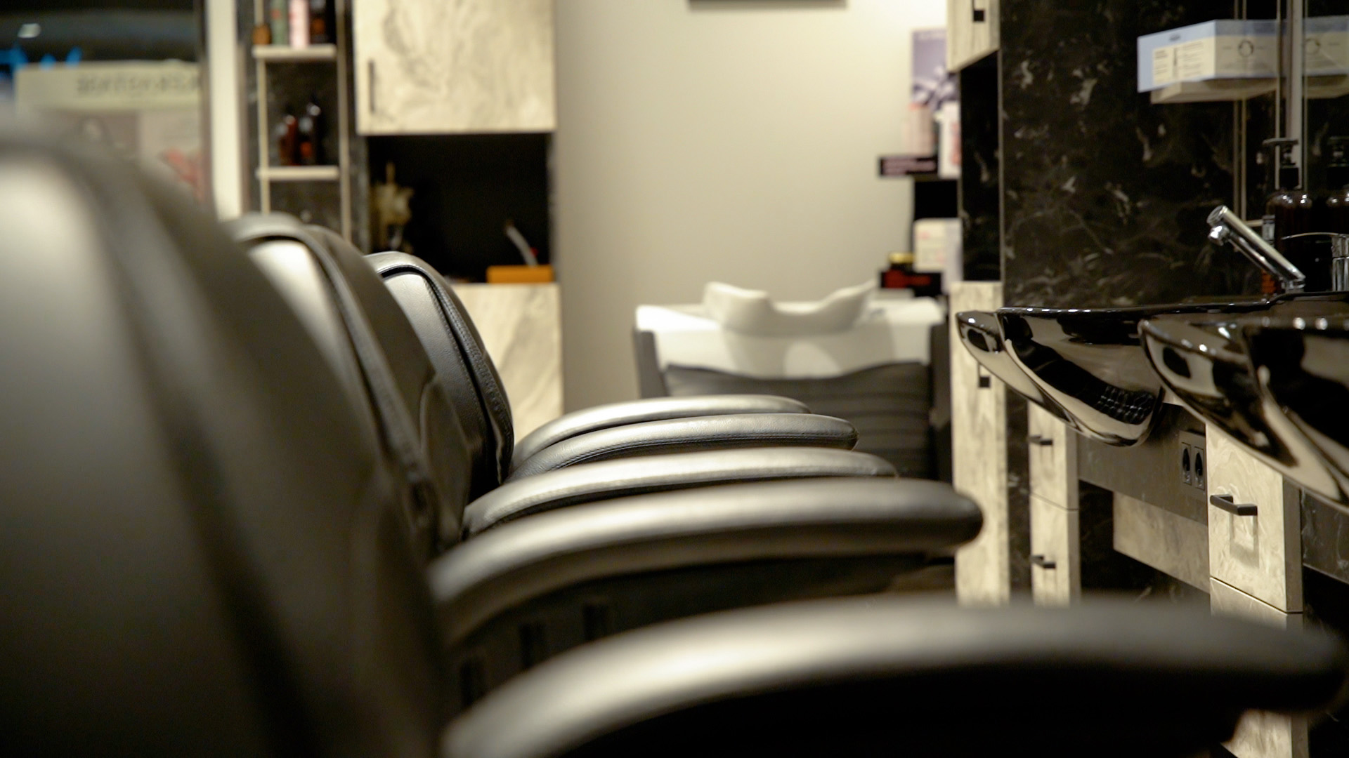 C0116.00_00_18_04.Still001